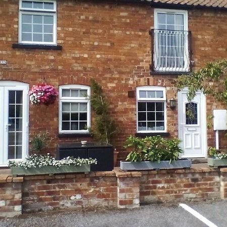 The Lincolnshire Poacher Inn Metheringham Zewnętrze zdjęcie