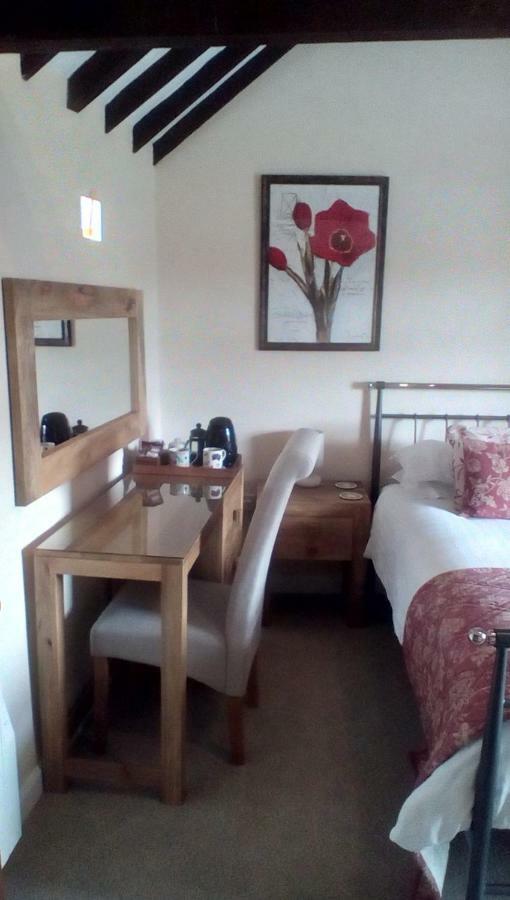 The Lincolnshire Poacher Inn Metheringham Zewnętrze zdjęcie