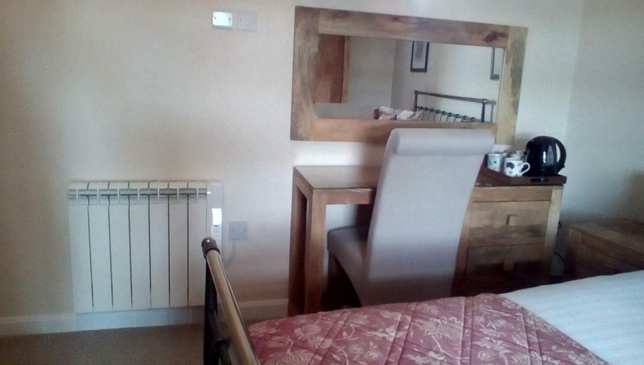 The Lincolnshire Poacher Inn Metheringham Zewnętrze zdjęcie