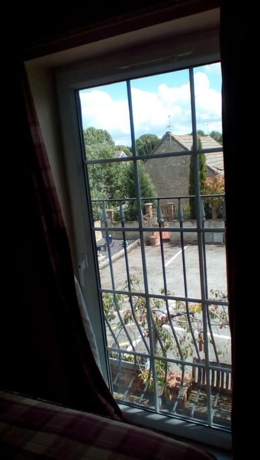 The Lincolnshire Poacher Inn Metheringham Zewnętrze zdjęcie